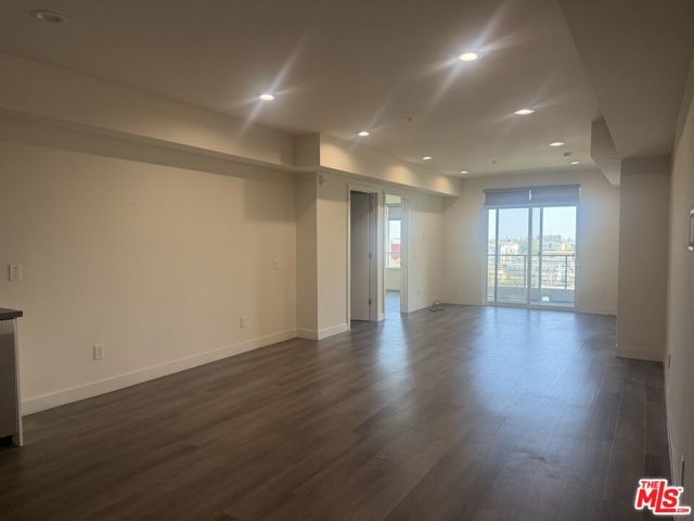 900 S Kenmore Avenue 505, Los Angeles, CA 90006