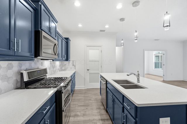 496 Garden Gate Lane, Lewis Center, OH 43035