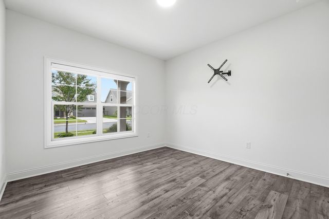 496 Garden Gate Lane, Lewis Center, OH 43035