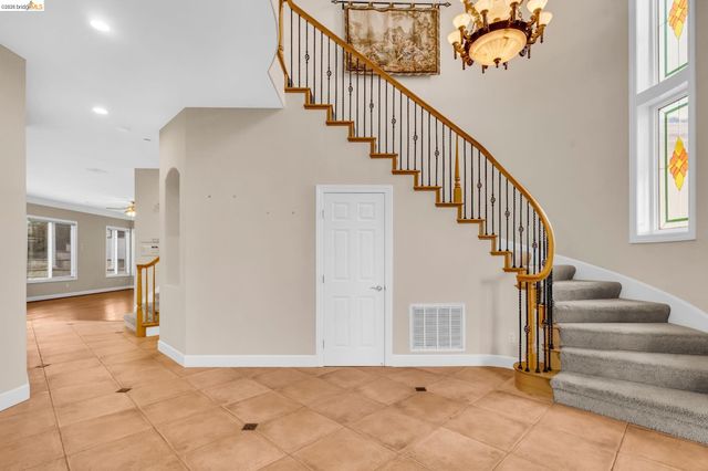 5 Circle E Ranch Pl, San Ramon, CA 94583