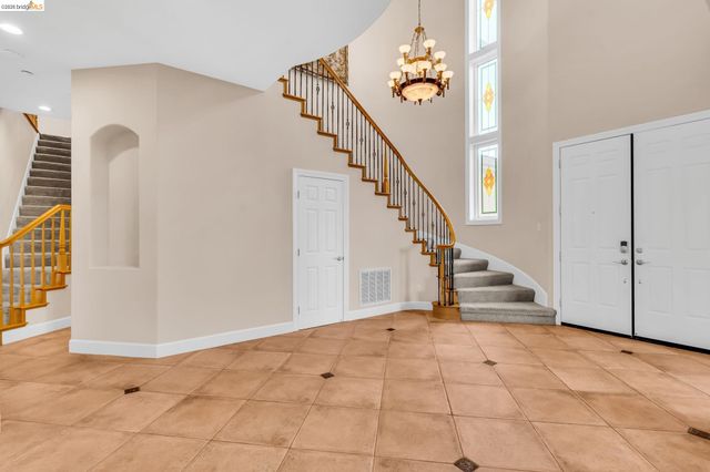 5 Circle E Ranch Pl, San Ramon, CA 94583