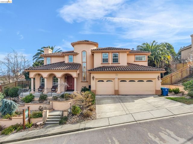 5 Circle E Ranch Pl, San Ramon, CA 94583
