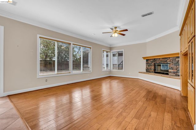 5 Circle E Ranch Pl, San Ramon, CA 94583