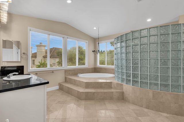 5 Circle E Ranch Pl, San Ramon, CA 94583