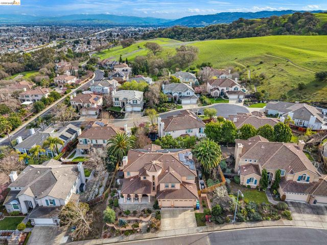 5 Circle E Ranch Pl, San Ramon, CA 94583