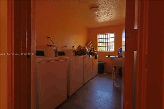 9340 W Flagler St 104B, Miami, FL 33174