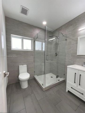 1401 NE 178th St, North Miami Beach, FL 33162