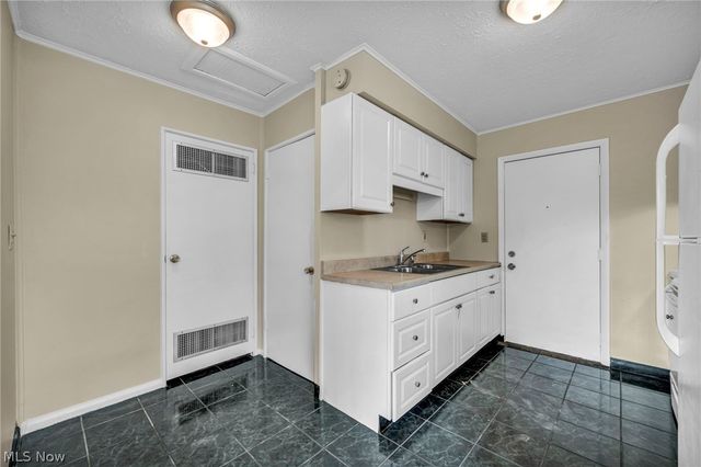 604 Bell Avenue, Elyria, OH 44035