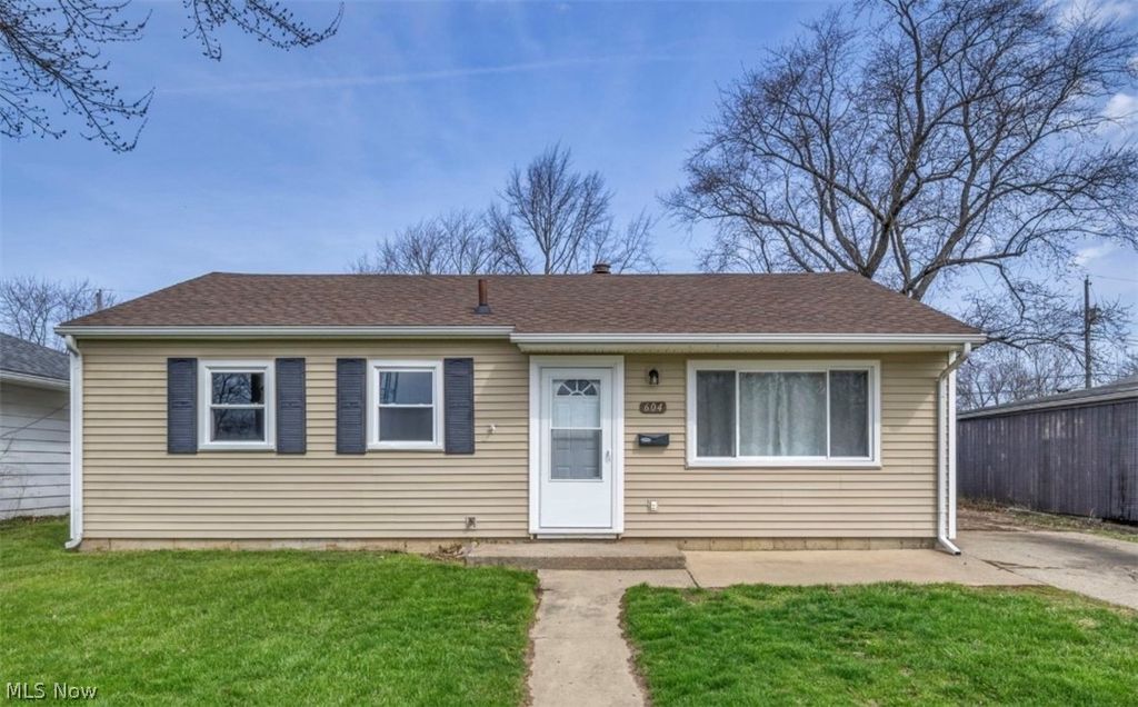 604 Bell Avenue, Elyria, OH 44035