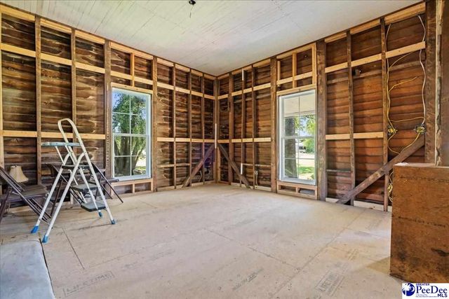 1432 S Friendfield Rd., Scranton, SC 29591