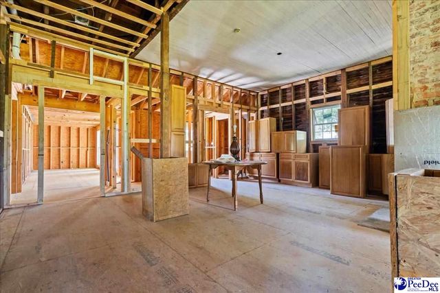 1432 S Friendfield Rd., Scranton, SC 29591