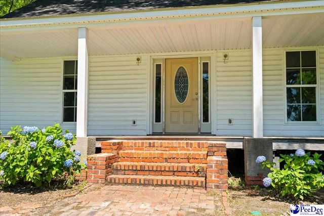 1432 S Friendfield Rd., Scranton, SC 29591