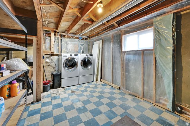 4040 S ADAMS AVE, South Ogden, UT 84403