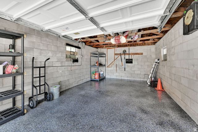 4040 S ADAMS AVE, South Ogden, UT 84403