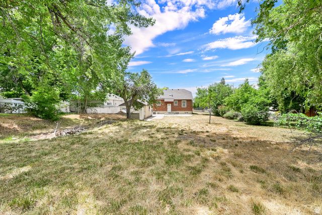 4040 S ADAMS AVE, South Ogden, UT 84403