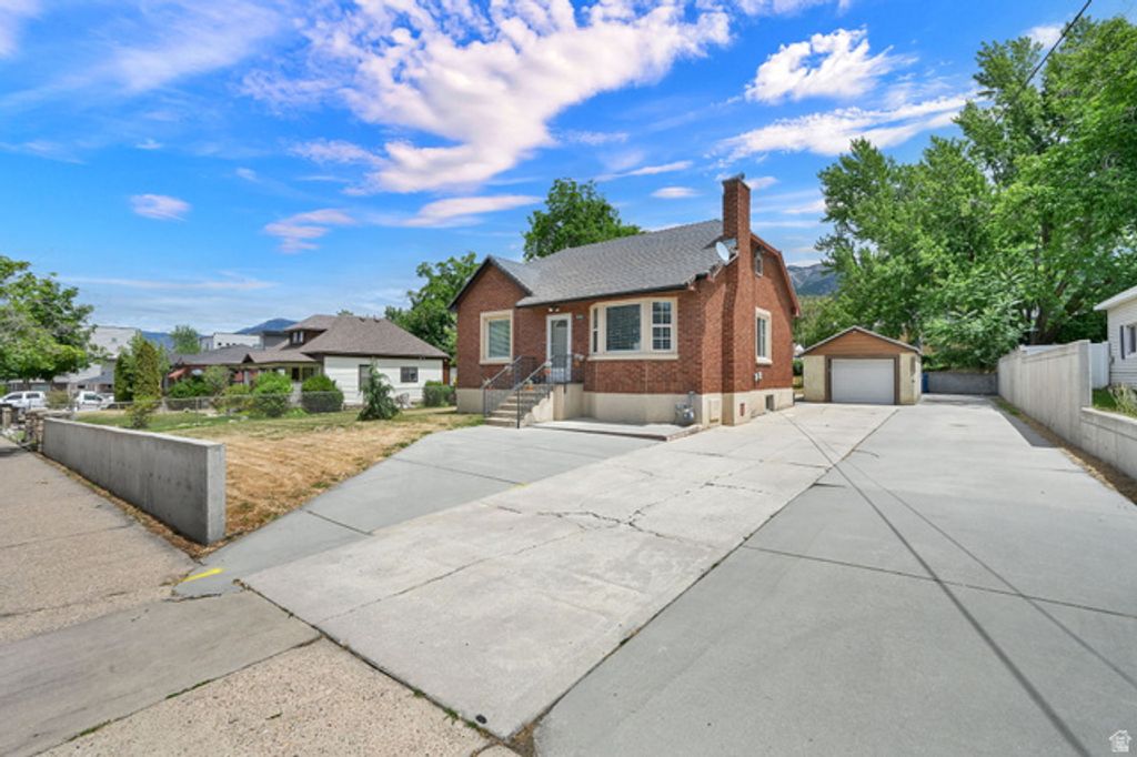 4040 S ADAMS AVE, South Ogden, UT 84403