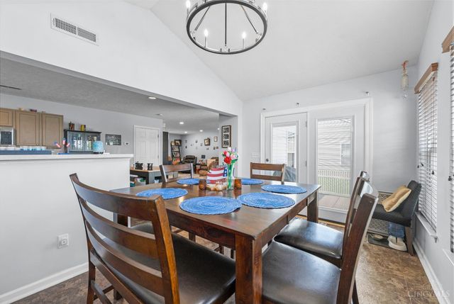 255 Easton Manor Drive, Monroe, OH 45050
