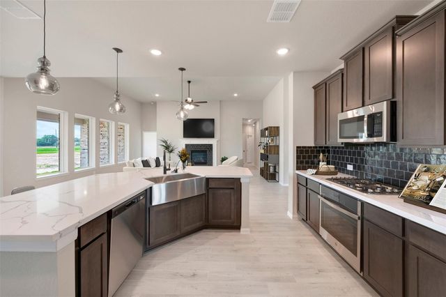 6807 Allens Landing, Needville, TX 77461