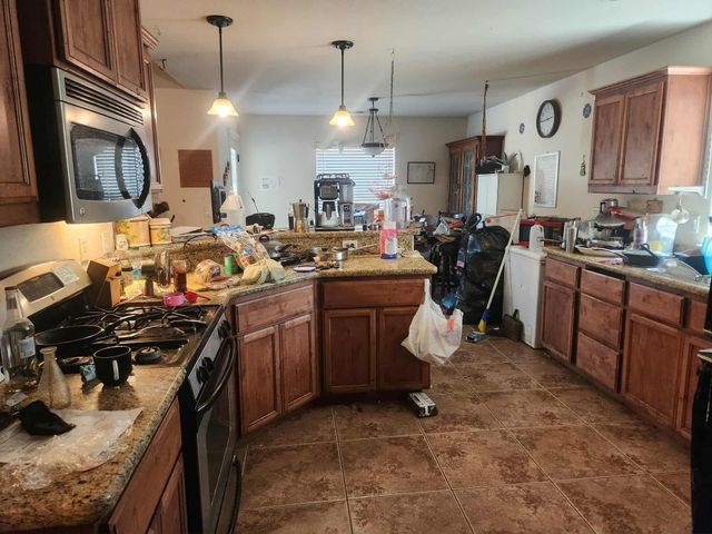 6445 Ledgestone Court, Anderson, CA 96007