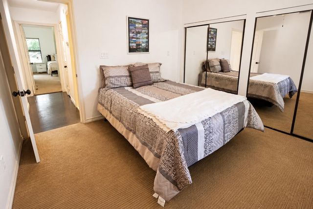 1000 Liberty Park DR 208, Austin, TX 78746