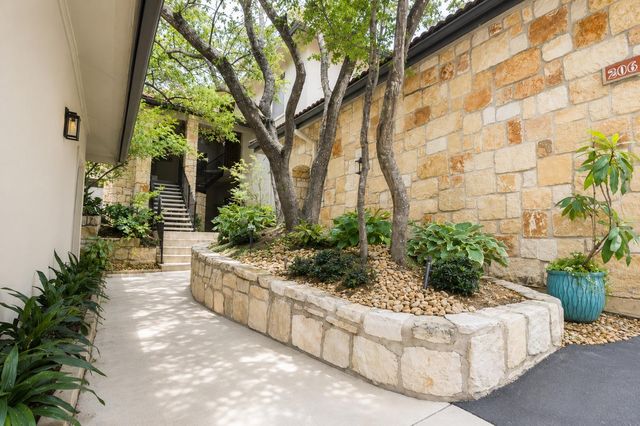 1000 Liberty Park DR 208, Austin, TX 78746