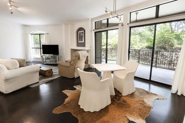 1000 Liberty Park DR 208, Austin, TX 78746