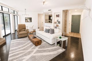 1000 Liberty Park DR 208, Austin, TX 78746