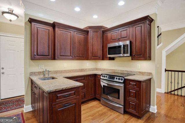 112 Annas Walk 29, Athens, GA 30606