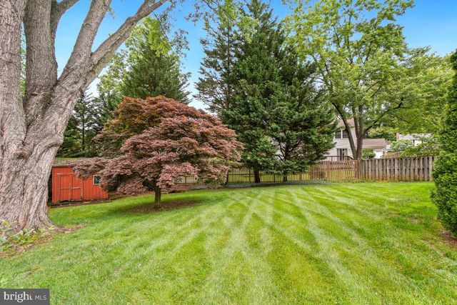 404 TAPAWINGO RD SE, Vienna, VA 22180