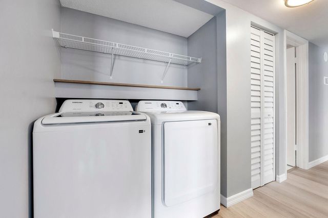 105 Lake Emerald Drive 108, Oakland Park, FL 33309