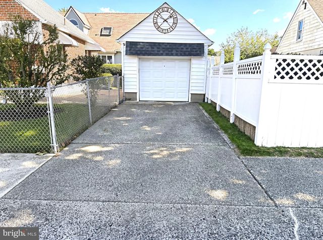 9301 DITMAN ST, Philadelphia, PA 19114