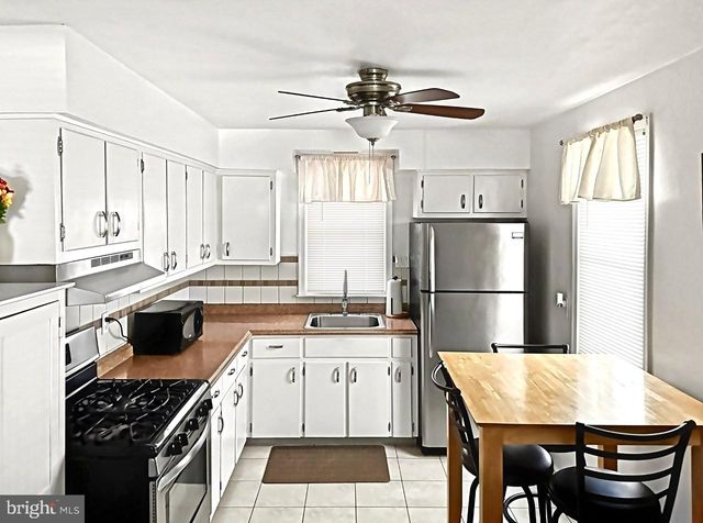 9301 DITMAN ST, Philadelphia, PA 19114