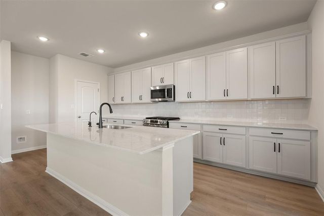 113 Coleto TRL, Bastrop, TX 78602