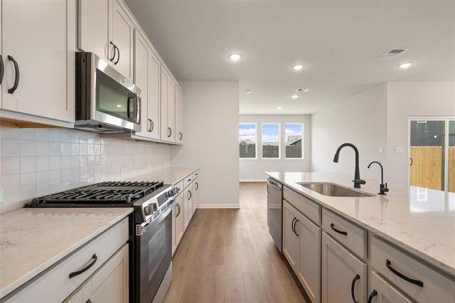 113 Coleto TRL, Bastrop, TX 78602