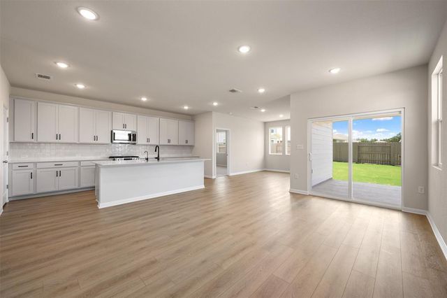 113 Coleto TRL, Bastrop, TX 78602