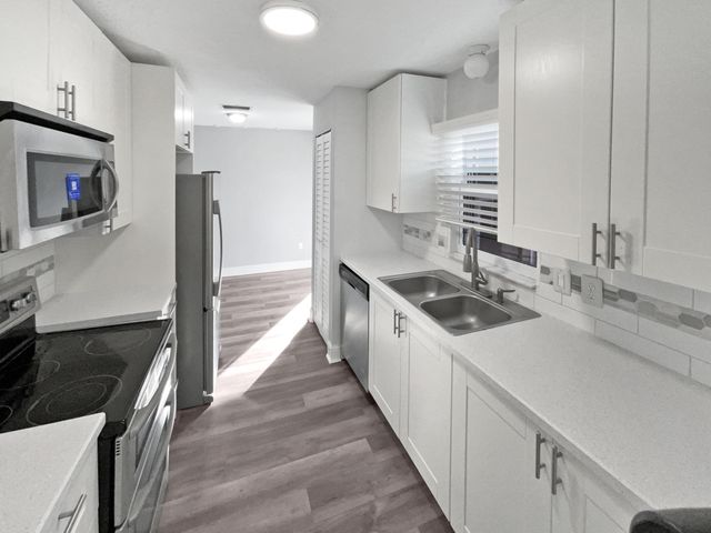 409 Coconut Avenue E, Port St. Lucie, Port St Lucie, FL 34952