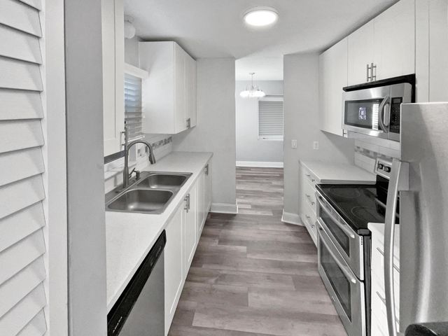 409 Coconut Avenue E, Port St. Lucie, Port St Lucie, FL 34952