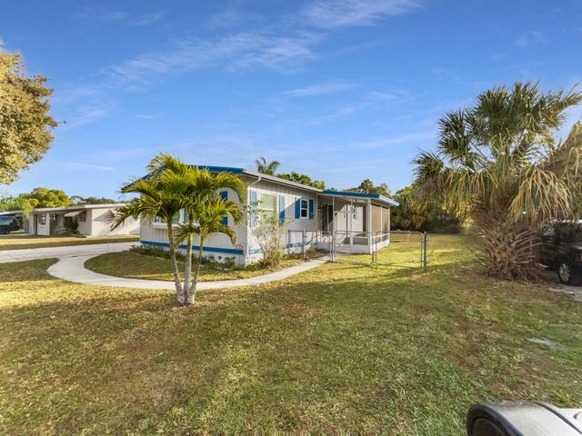 409 Coconut Avenue E, Port St. Lucie, Port St Lucie, FL 34952