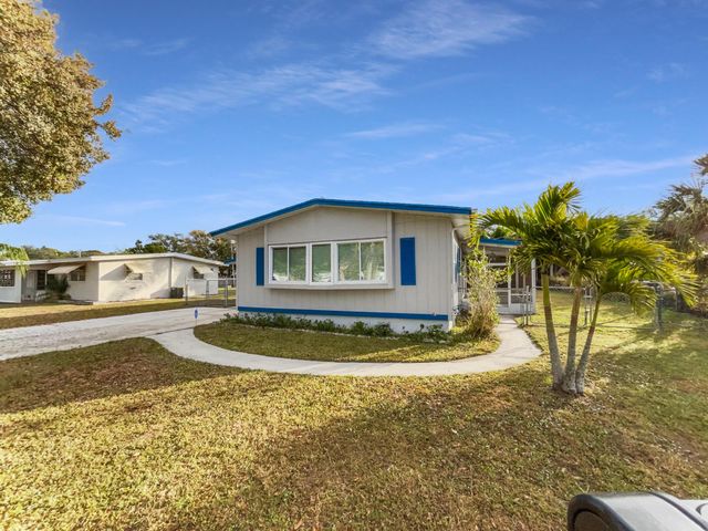 409 Coconut Avenue E, Port St. Lucie, Port St Lucie, FL 34952