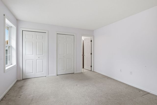 585 Sheridan St 44, Chicopee, MA 01020