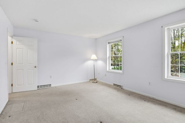 585 Sheridan St 44, Chicopee, MA 01020