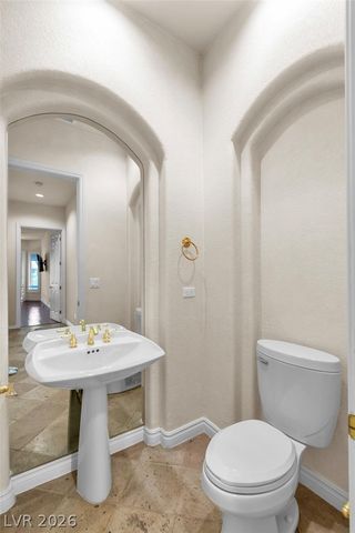 1724 Glenview Drive, Las Vegas, NV 89134