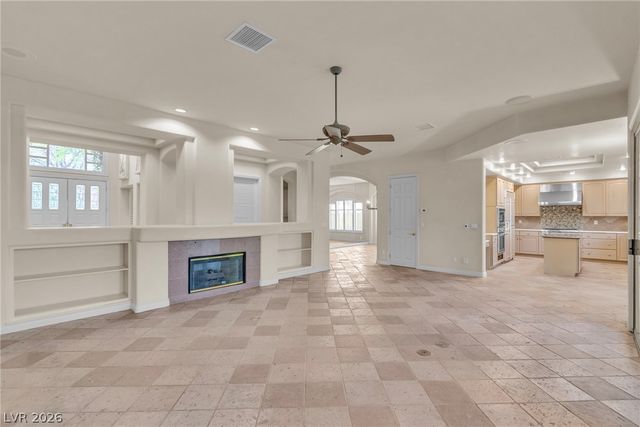 1724 Glenview Drive, Las Vegas, NV 89134