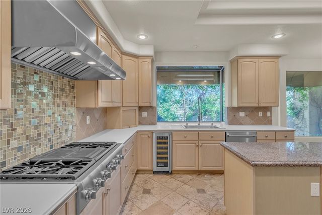 1724 Glenview Drive, Las Vegas, NV 89134