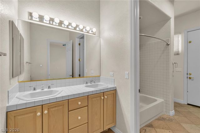 1724 Glenview Drive, Las Vegas, NV 89134