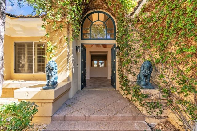 1724 Glenview Drive, Las Vegas, NV 89134