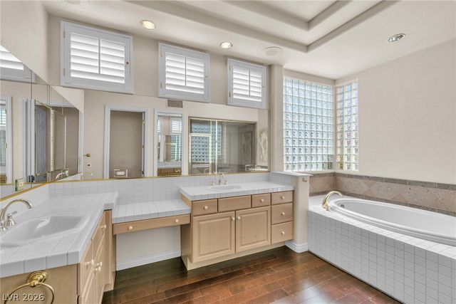 1724 Glenview Drive, Las Vegas, NV 89134