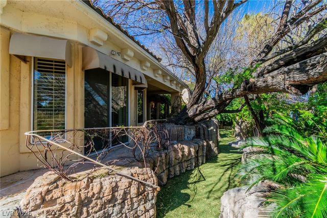 1724 Glenview Drive, Las Vegas, NV 89134