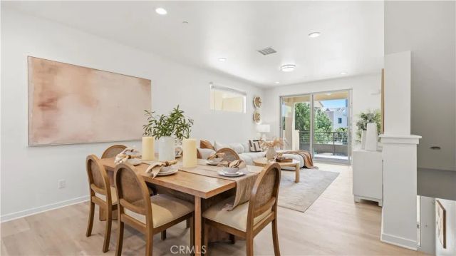 111 Episode, Irvine, CA 92618