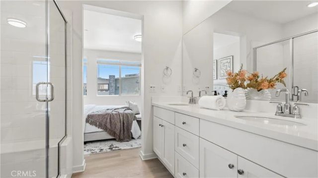 111 Episode, Irvine, CA 92618